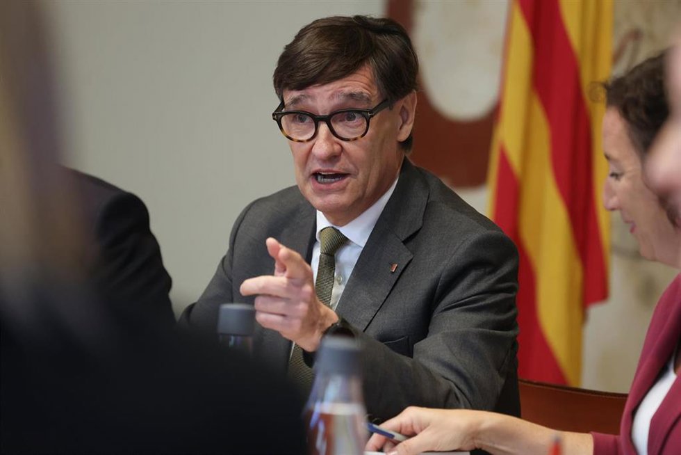 Archivo - El presidente de la Generalitat, Salvador Illa
