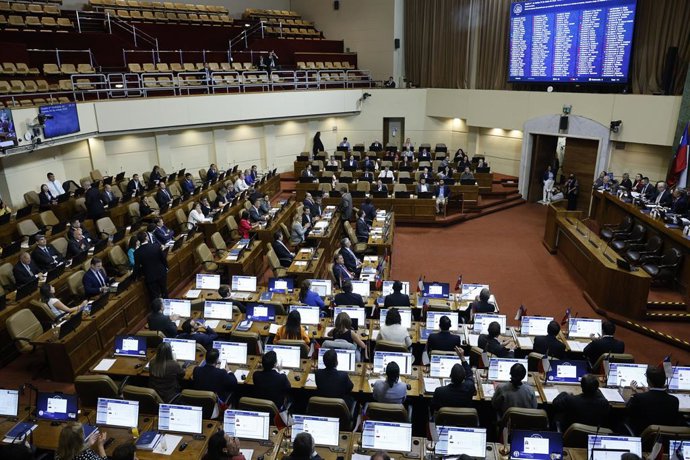 Archivo - Chile.- Cámara de Diputados aprobó la reforma a la ley SADP