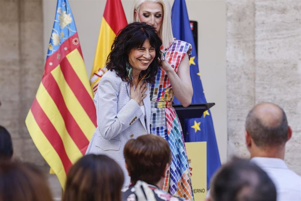 La ministra de Igualdad, Ana Redondo, durante la celebración del acto institucional con motivo del Día del Orgullo, a 17 de junio de 2026, en Valencia, Comunidad Valenciana (España). 