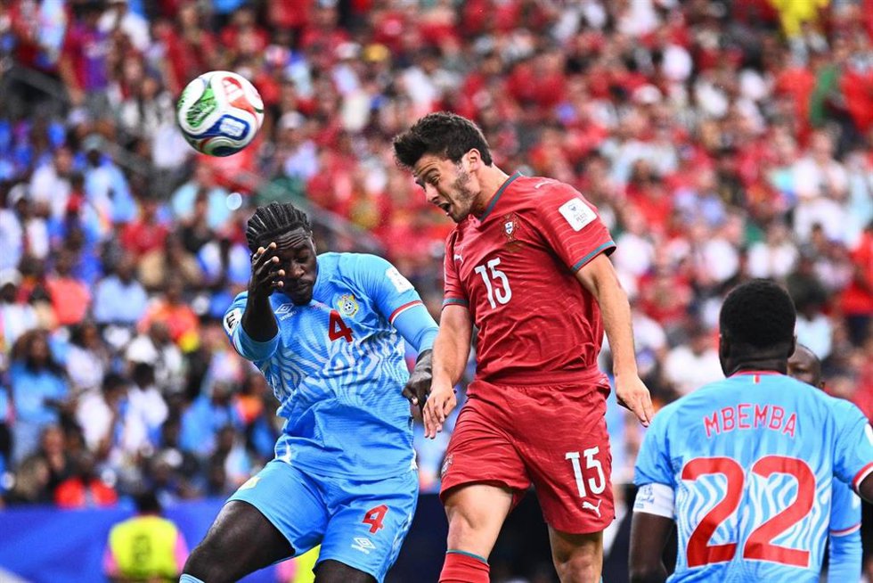 El centrocampista portugués Joao Neves marca un gol con la selección en el Mundial 2026 ante RD Congo.