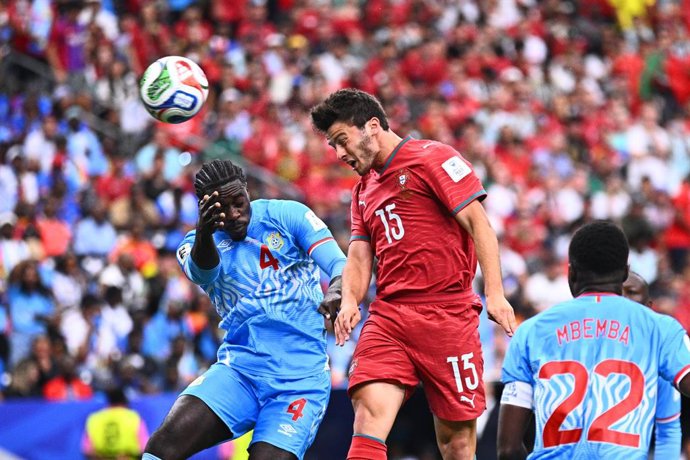 17 June 2026, US, Houston: Portugal's Joao Neves (C) scores his side's first goal during the 2026 FIFA World Cup group K soccer match between Portugal and DR Congo at Houston Stadium. Photo: Tom Weller/dpa - IMPORTANT NOTICE: DFL and DFB regulations prohi