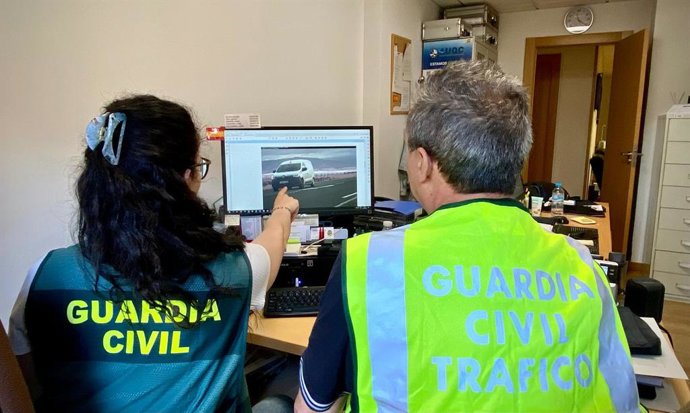 La Guardia Civil investiga a dos personas por la falsa atribución de infracciones de velocidad a un tercero