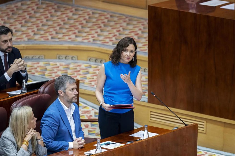 La presidenta de la Comunidad de Madrid, Isabel Díaz Ayuso, durante un pleno de la Asamblea de Madrid, a 11 de junio de 2026, en Madrid (España).
