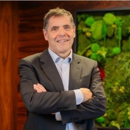 La Confederación Española de Mutualidades nombra a Pablo Mongelos García como nuevo presidente.