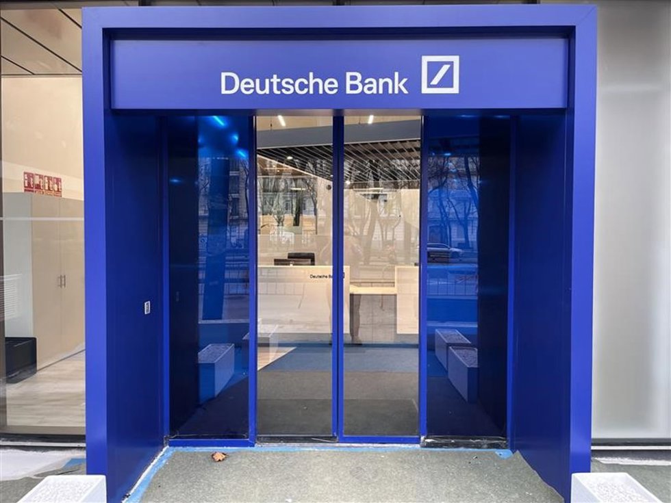 Archivo - Logo de Deutsche Bank.