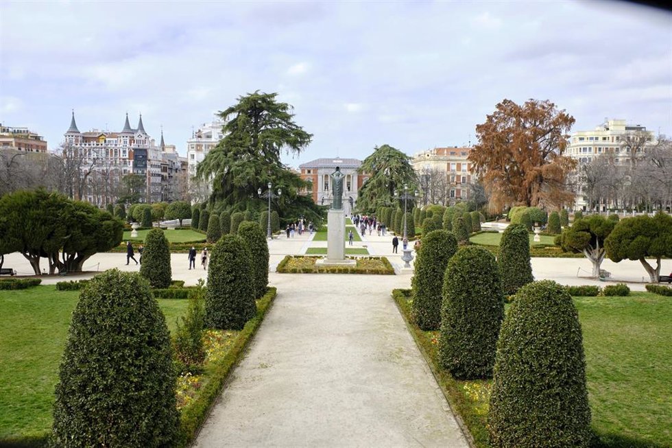Archivo - El parque de El Retiro, en Madrid (España), a 28 de febrero de 2021.