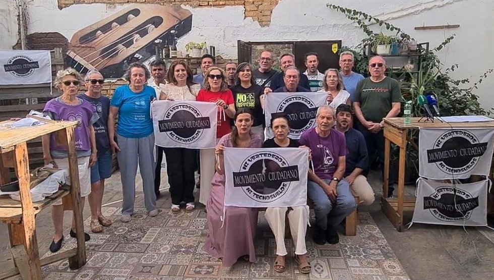 Una decena de entidades y partidos alegarán contra el dictamen ambiental de la Junta sobre el Vertedero de Nerva (Huelva).