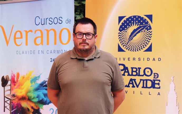 Luis Ocaña, abogado y profesor asociado de Derecho del Trabajo y de la Seguridad Social de la Universidad de Sevilla (US).