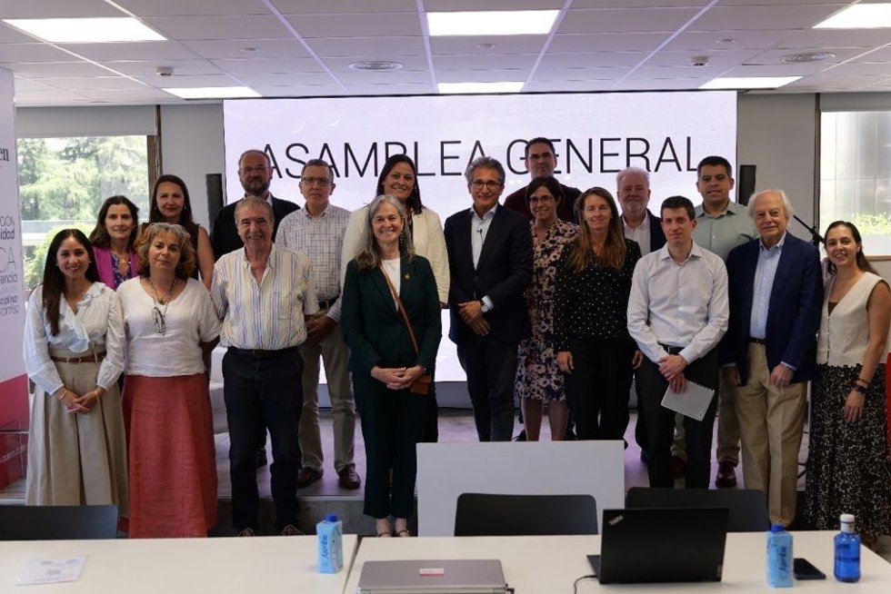 Asistentes a la Asamblea General de Spainsif.