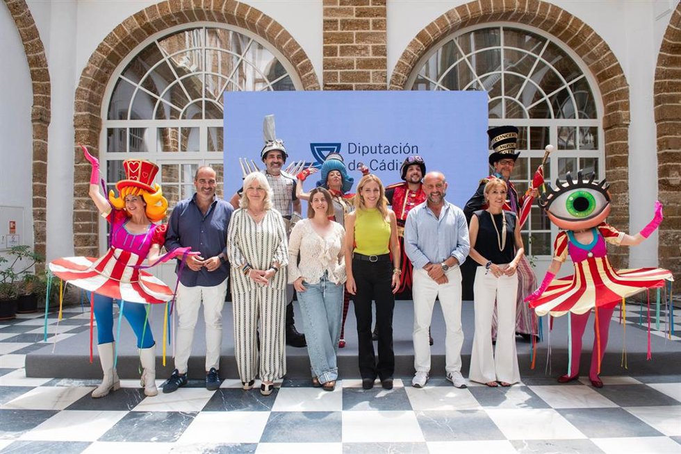 Almudena Martínez y Mercedes Colombo presentando una nueva edición del Concert Music Festival.