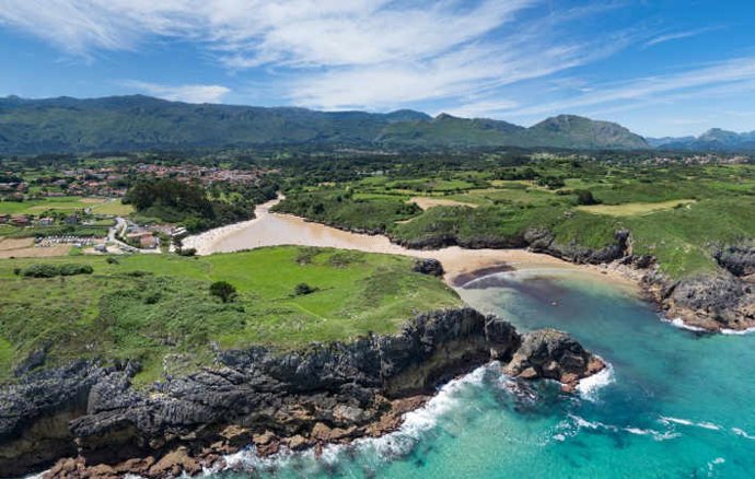 Playa de Poo, en Llanes.