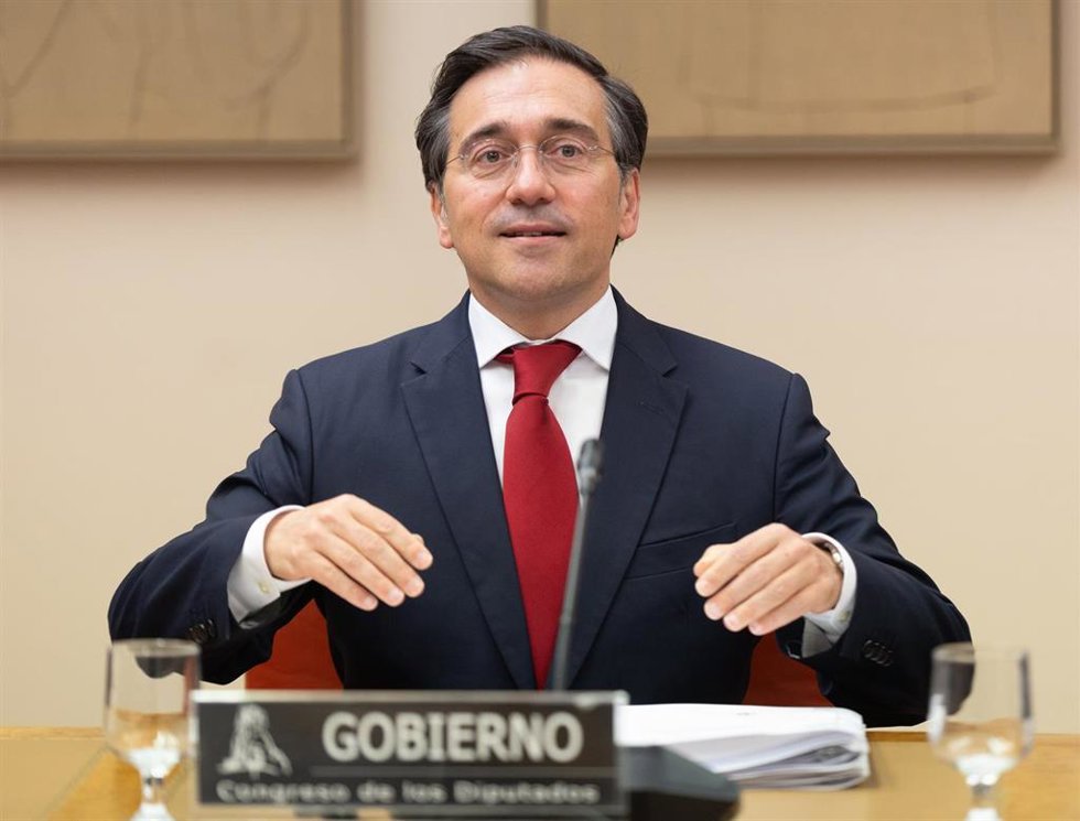 Archivo - El ministro de Asuntos Exteriores, Unión Europea y Cooperación, José Manuel Albares, comparece ante la Comisión de Asuntos Exteriores, en el Congreso, a 9 de abril de 2026, en Madrid (España). 