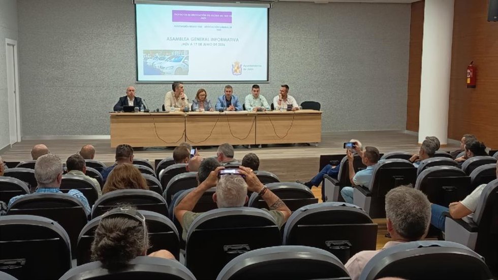 Reunión de la asamblea del sector del taxi