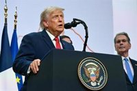 Trump insta a los países de Oriente Próximo a apoyar las negociaciones tras la firma del preacuerdo con Irán