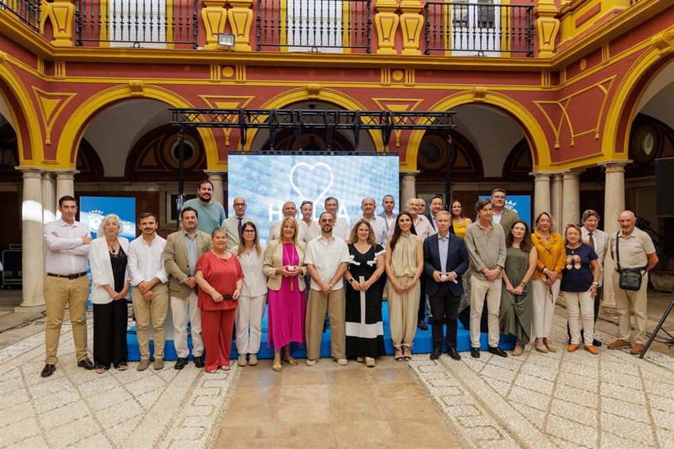 La alcaldesa de Huelva, Pilar Miranda, en la presentación del nuevo vídeo promocional 'Huelva, Corazón Noble'.