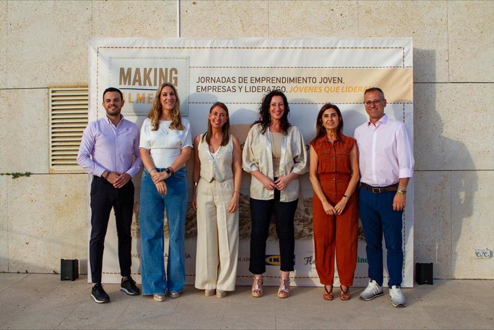 La alcaldesa de Almería, María del Mar Vázquez, en la clausura de las jornadas de liderazgo empresarial 'Making Almería'.