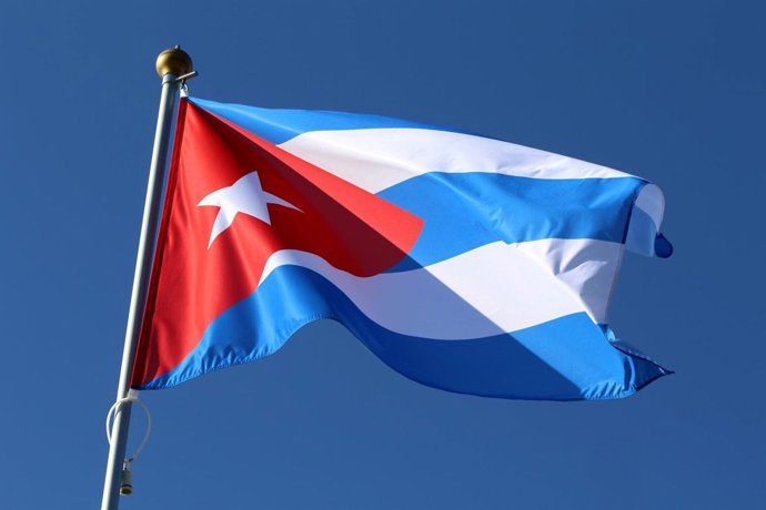 Archivo - Una bandera de Cuba en una imagen de archivo