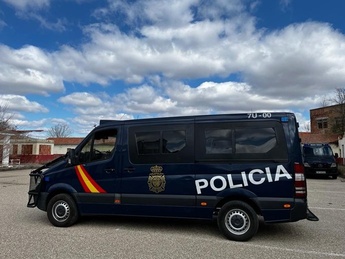 Un furgón de la Policía Nacional. Foto archivo