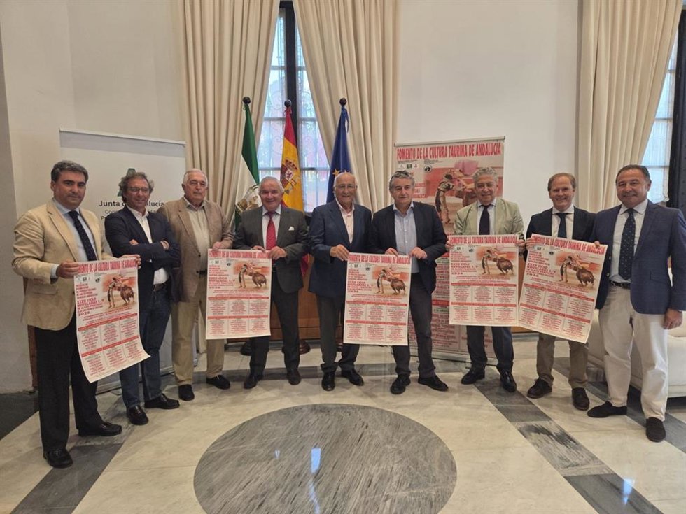 La presentación de los carteles ha sido en el Palacio de San Telmo.