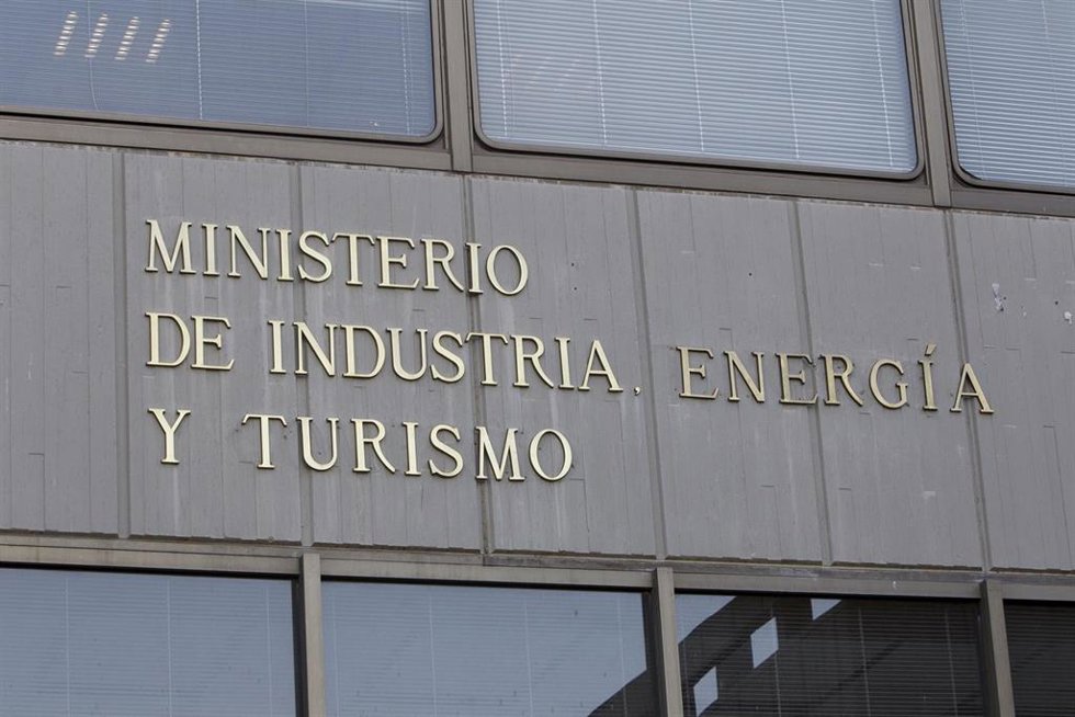 Archivo - Ministerio de Industria, Energía y Turismo