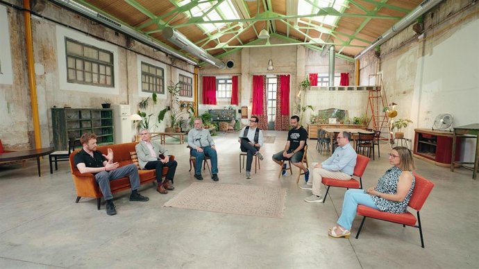 Expertos académicos europeos y españoles analizan en una jornada organizada por la Universidad Internacional de La Rioja (UNIR) la infraestructura técnica y económica tres la difusión interesada de los mensajes de odio a través de las plataformas