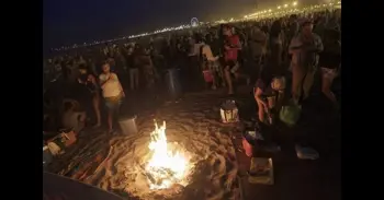 Un total de 240 persones conformen l'operatiu de neteja habilitat per a la nit de Sant Joan a València