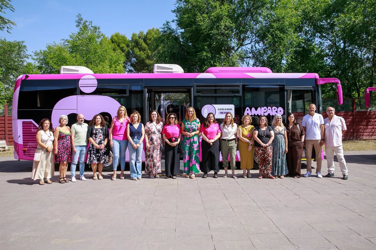 Igualdad desplegará este verano los buses Amparo de atención a víctimas de violencia sexual en las 5 capitales de C-LM