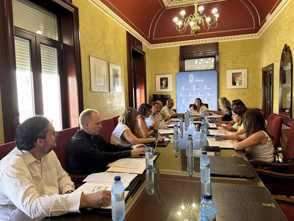 Reunión del Consejo Escolar Municipal de Huelva.