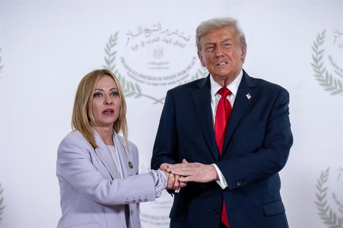 Archivo - Imagen de archivo de Giorgia Meloni y Donald Trump 