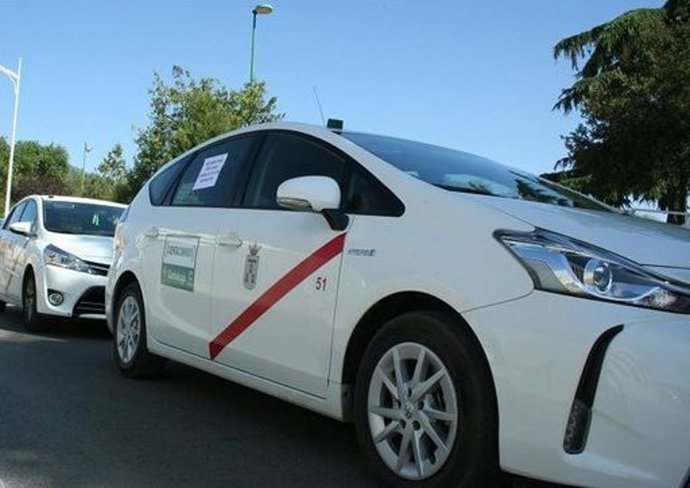 Archivo - Albacete convoca para el 12 de junio las pruebas para obtener el permiso local de conducción de taxis