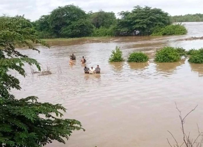 Perú.- Gobierno prorroga estado de emergencia en varios distritos del país por intensas lluvias