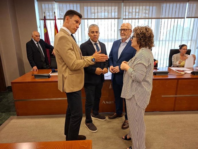 Cano (PP): "Sánchez quiere consumar un expolio hídrico y una canallada ideológica" El diputado regional del Partido Popular, Jesús Cano