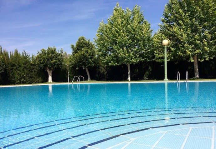 Piscina municipal en Elche.