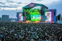Consumo recomienda reclamar por escrito el dinero de las entradas tras la cancelación del Reggaeton Beach Festival