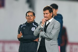 Futbol, Universidad de Chile vs Deportes Concepcion, campeonato 2026 Fecha 14, Liga de Primera 2026. El entrenador de Deportes Concepcion Fernando Diaz es fotografiado durante un partido de primera disputado en el estadio Nacional en Santiago,
