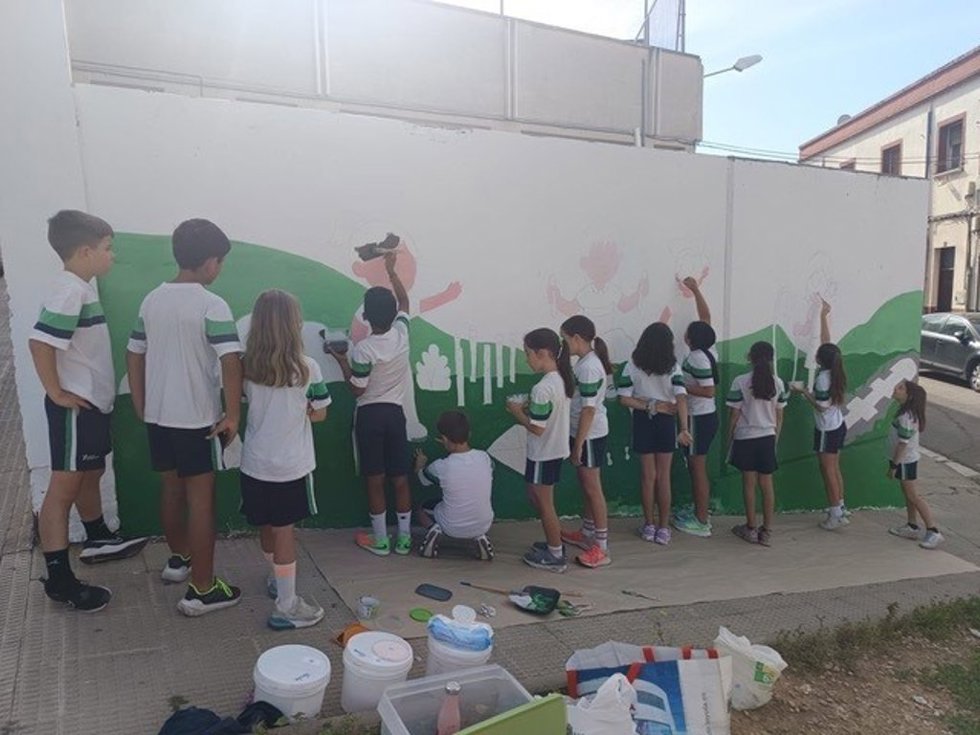 El CJCC inicia la creación de los murales de la VIII Edición de *Una ronda con arte joven*
