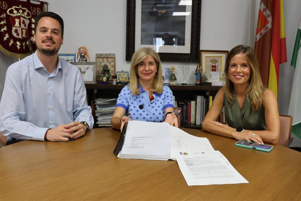 Presentación de la licitación de la rehabilitación del mercado de abastos.