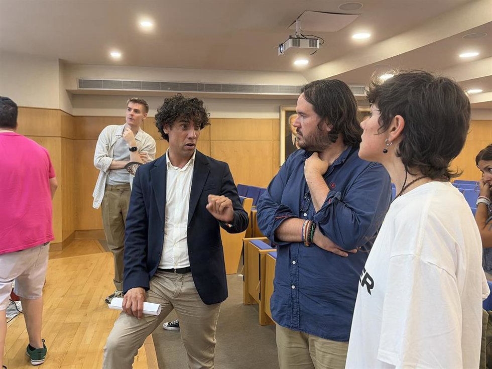 El concejal del Grupo Socialista en el Ayuntamiento de Málaga Pablo Orellana presenta una moción municipal con motivo de la celebración del Orgullo LGTBI 2026.