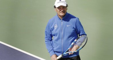 Tenis