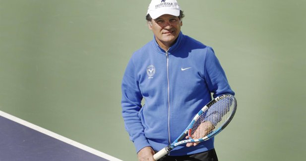 Tenis