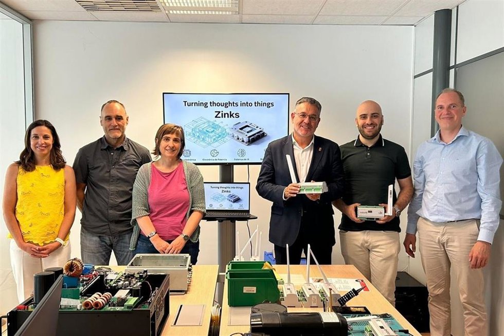 Visita del consejero García a Zinks Research.