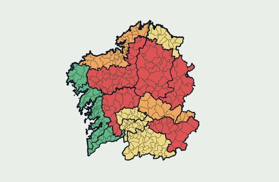 Mapa de alertas por episodio de calor activadas por la Consellería de Sanidade para el domingo 21 de junio de 2026.
