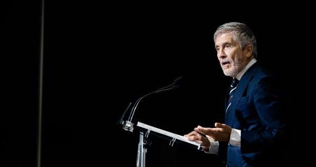 Marlaska eleva "la más enérgica queja" al CGPJ por las afirmaciones del juez Peinado sobre los escoltas de Begoña Gómez