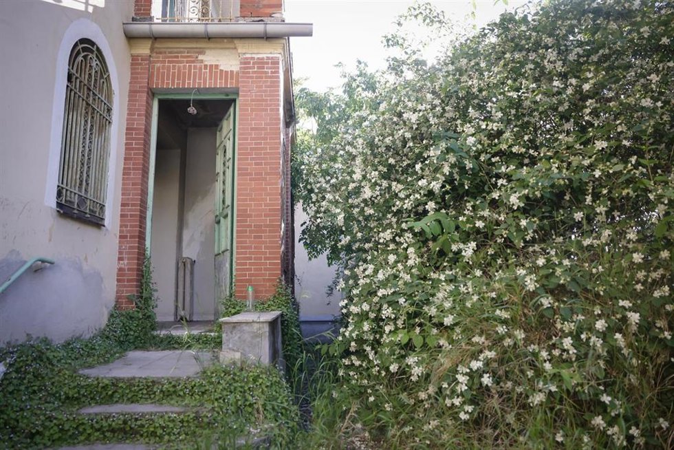 Archivo - Velintonia,en su día hogar del Nobel de Literatura Vicente Aleixandre, durante la primera visita del consejero Mariano de Paco tras la recepción de las llaves.