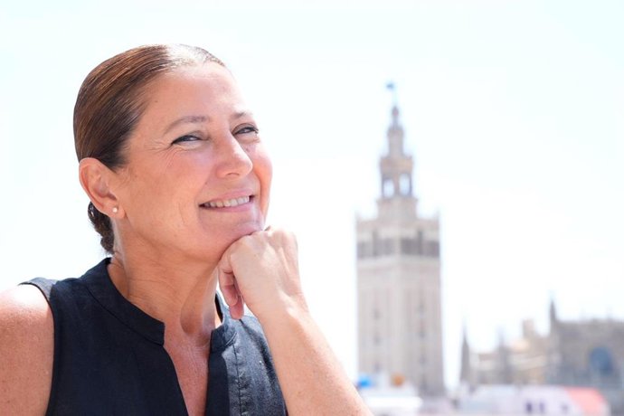 La bailaora gaditana Sara Baras posa para Europa Press.