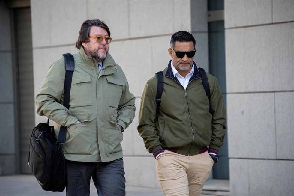 Archivo - El ex chófer de Luis Bárcenas, Sergio Rios Esgueva (d), a su llegada a la Audiencia Nacional, a 15 de abril de 2026, en San Madrid (España).