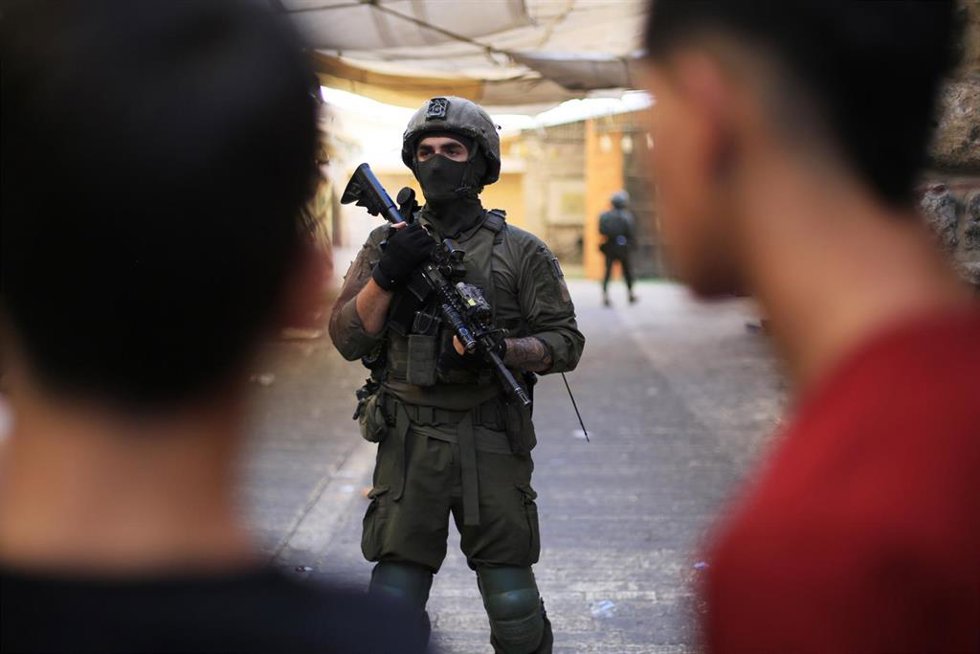 Imagen de un militar israelí en Cisjordania 
