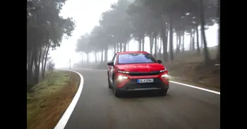 Skoda Elroq: hasta 570 km de autonomía, carga ultrarrápida y nuevo diseño para conquistar la ciudad y las escapadas