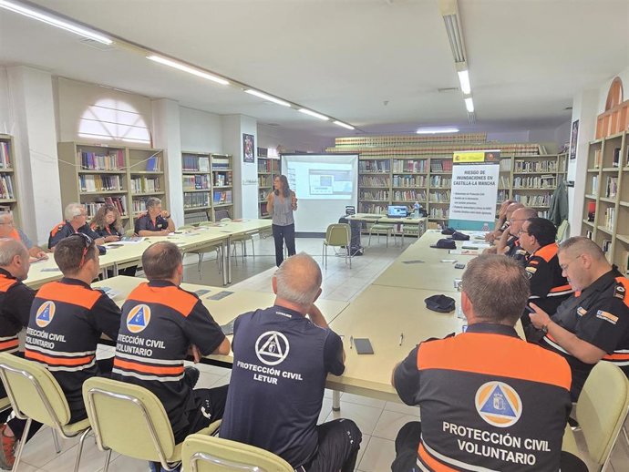 Jornada de formación en Elche de la Sierra.