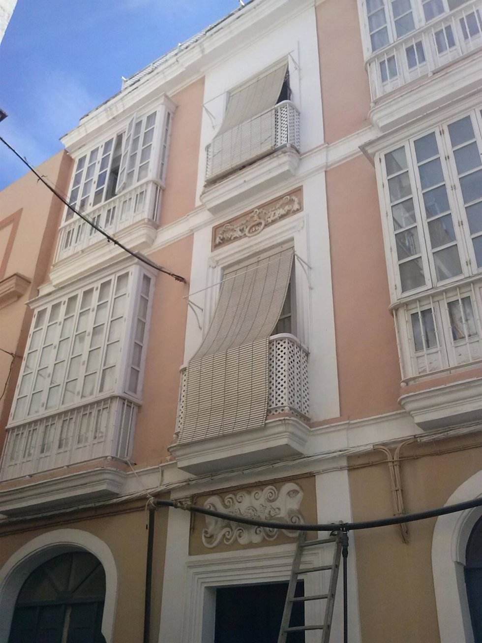 Archivo - Viviendas en la capital de Cádiz